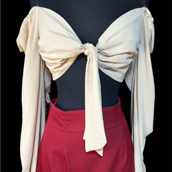 Cream Tie Front Crop Long Sleeve NWT - Picture 4 of 10